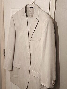 Lineage Men Off White 2 Piece Suit  50XL